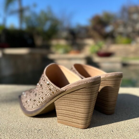 Elegant Tan Mules with Rhinestone Detailing - Picture 5 of 6